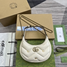 Gucci Satchel Bags